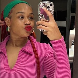 Meet your Posher, Savannah